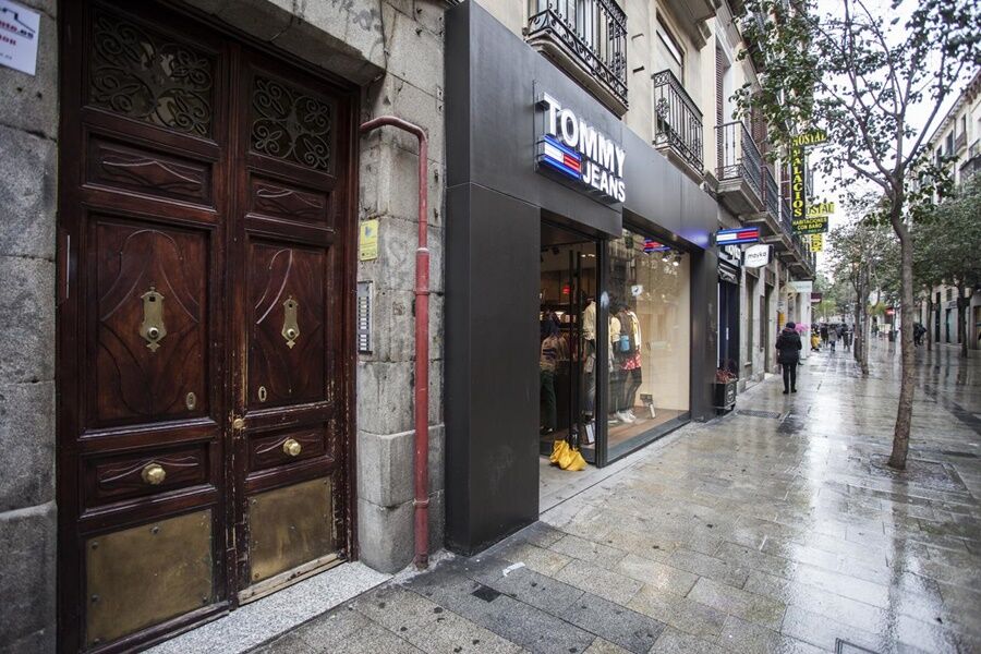 Ch Las Murallas Madrid Ngoại thất bức ảnh